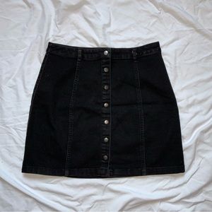 Forever 21 button up skirt (NWOT)